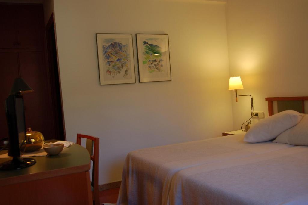 Hotel Vall Ferrera Areu Zewnętrze zdjęcie